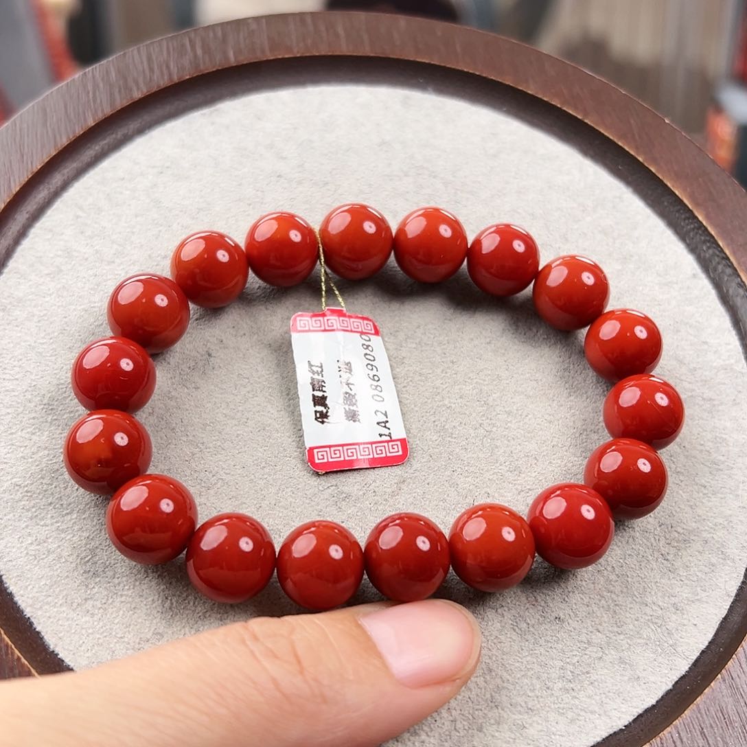 南红玛瑙手串未镶嵌