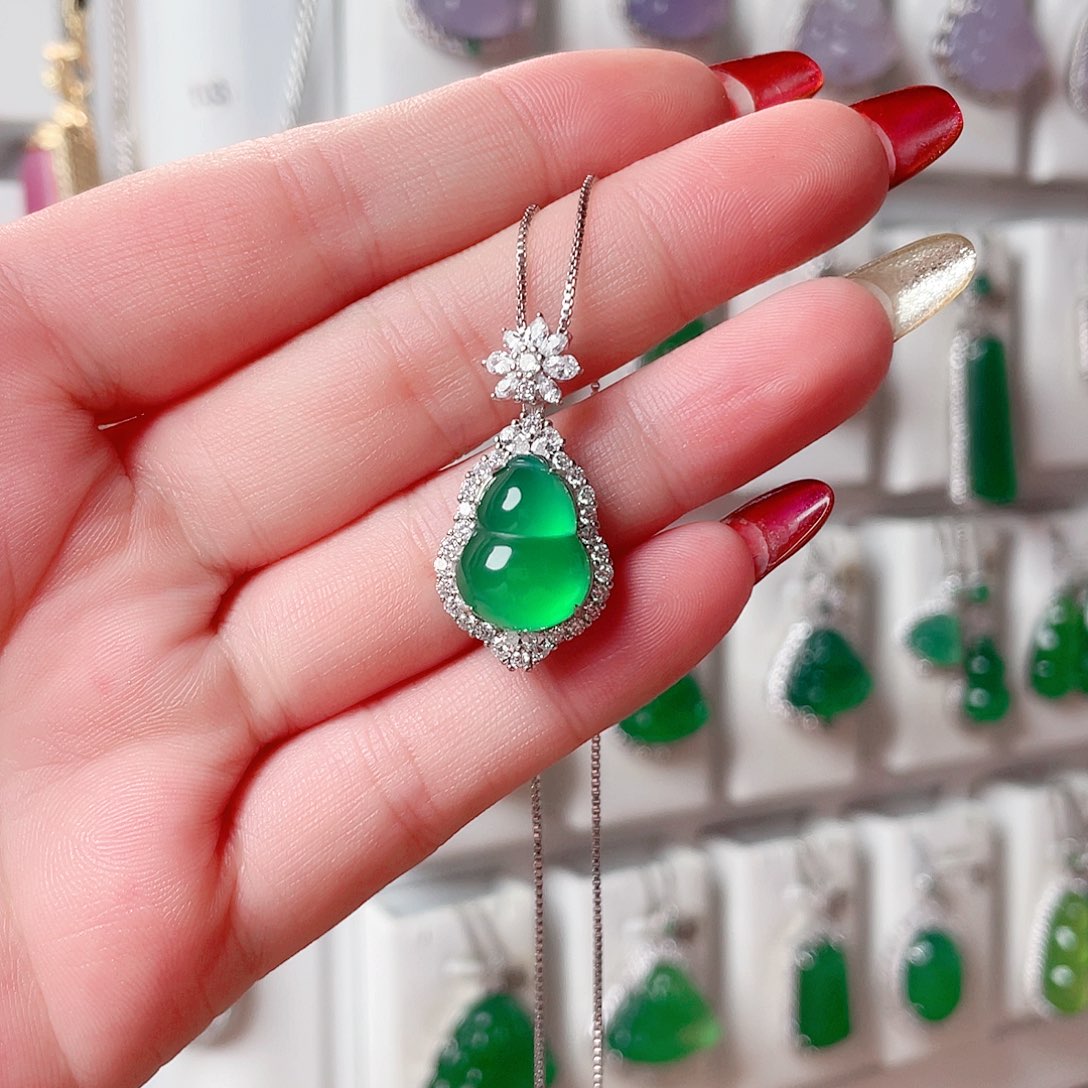 玛瑙/玉髓吊坠(赠链)银S925镶嵌