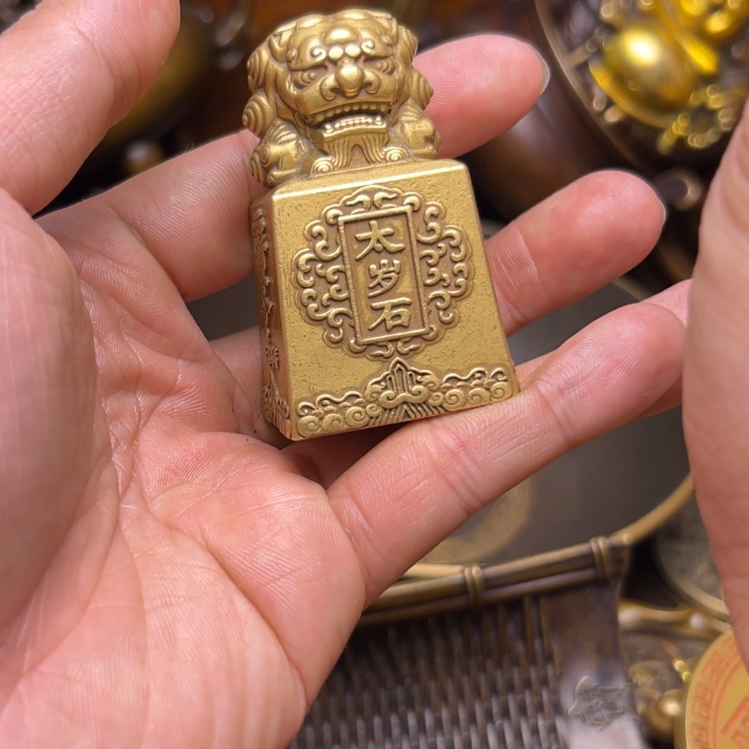 精美铜器，点击下单