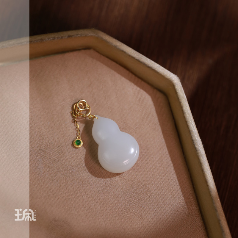 单坠/琉月|和田玉*18K金镶嵌QXB24112219多样性发其一