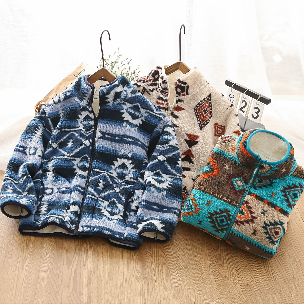 男童加绒外套2025冬季新款儿童装双面绒加绒加厚保暖拉链衫潮酷