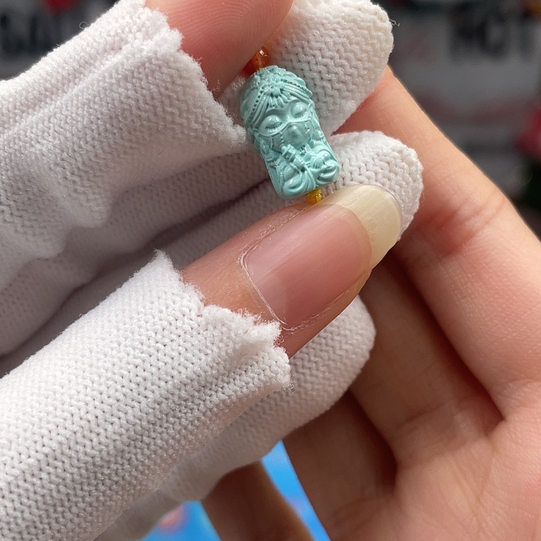 绿松石未镶嵌挂件