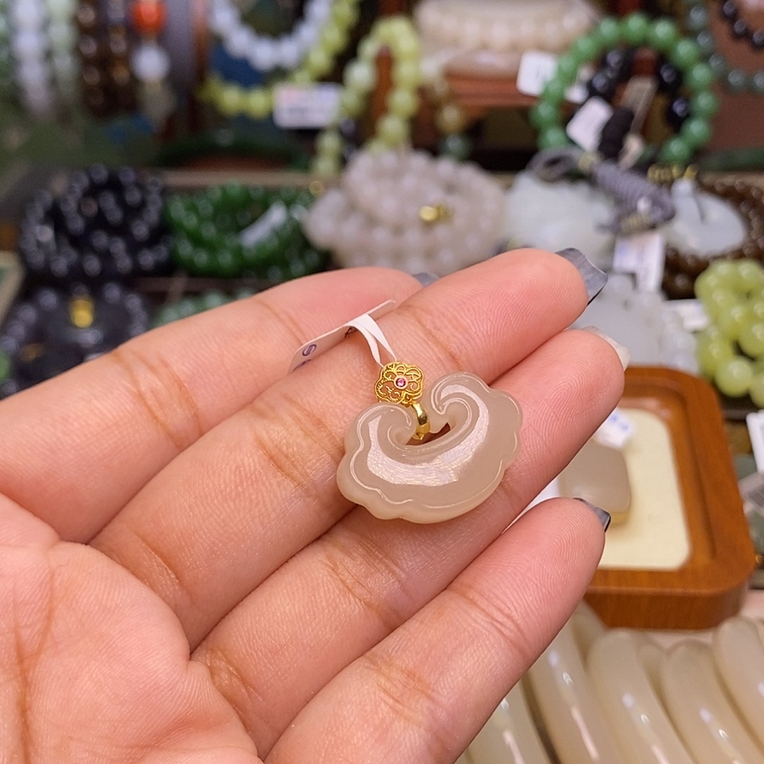 手链未镶嵌和田玉藕粉老熟料老矿料红粉金镶如意锁