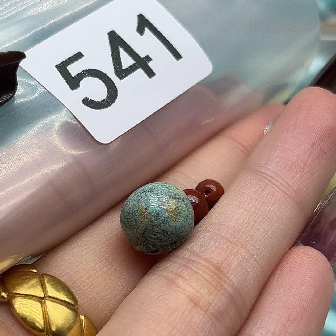 南红玛瑙未镶嵌珠宝奇石