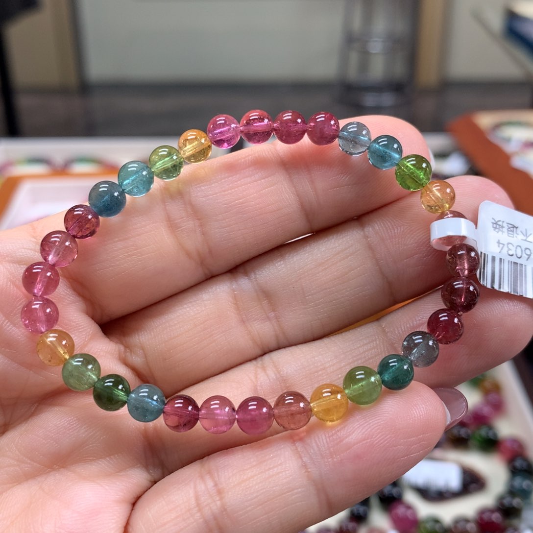 碧玺手链未镶嵌5.7毫米左右