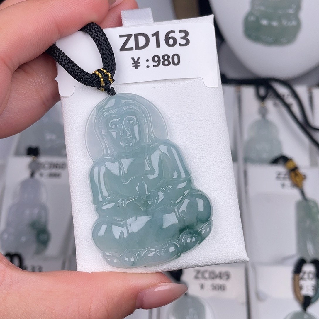 翡翠未镶嵌颈饰zd163