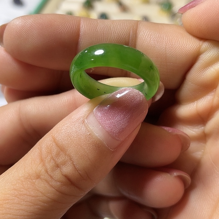 未镶嵌戒圈和田玉（碧玉）圈口可选