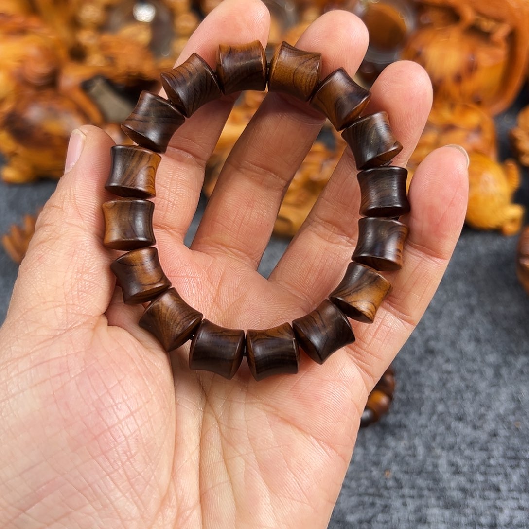 柏木太行崖柏雷击木竹节珠精品