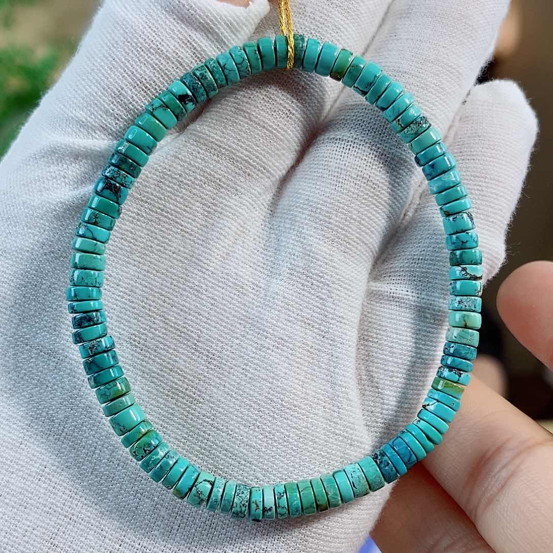 18K金镶嵌绿松石珠宝奇石