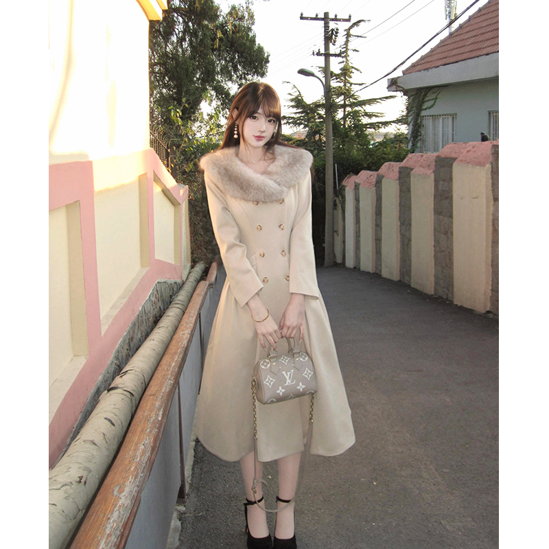 富家千金风毛领双排扣收腰大衣女冬季高级感气质长款显瘦毛呢外套