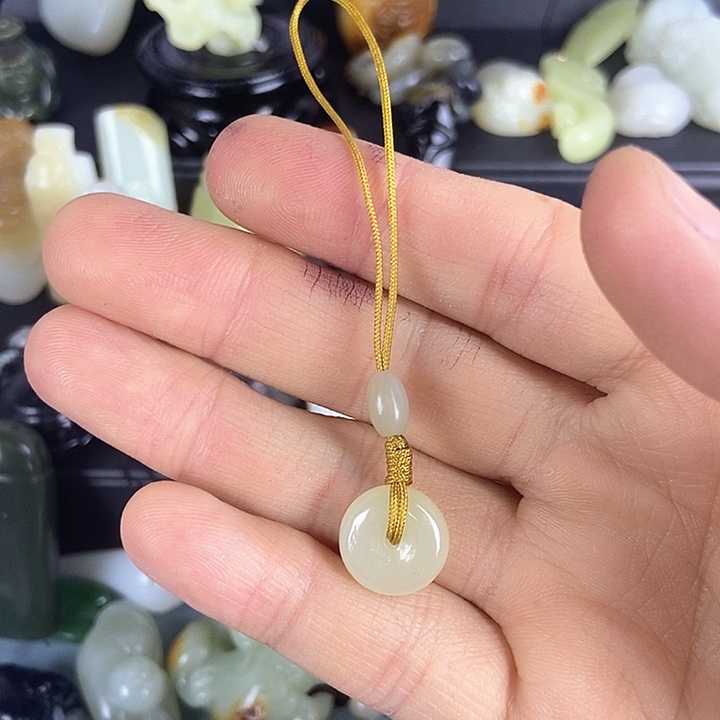 和田玉未镶嵌吊坠(不含链)