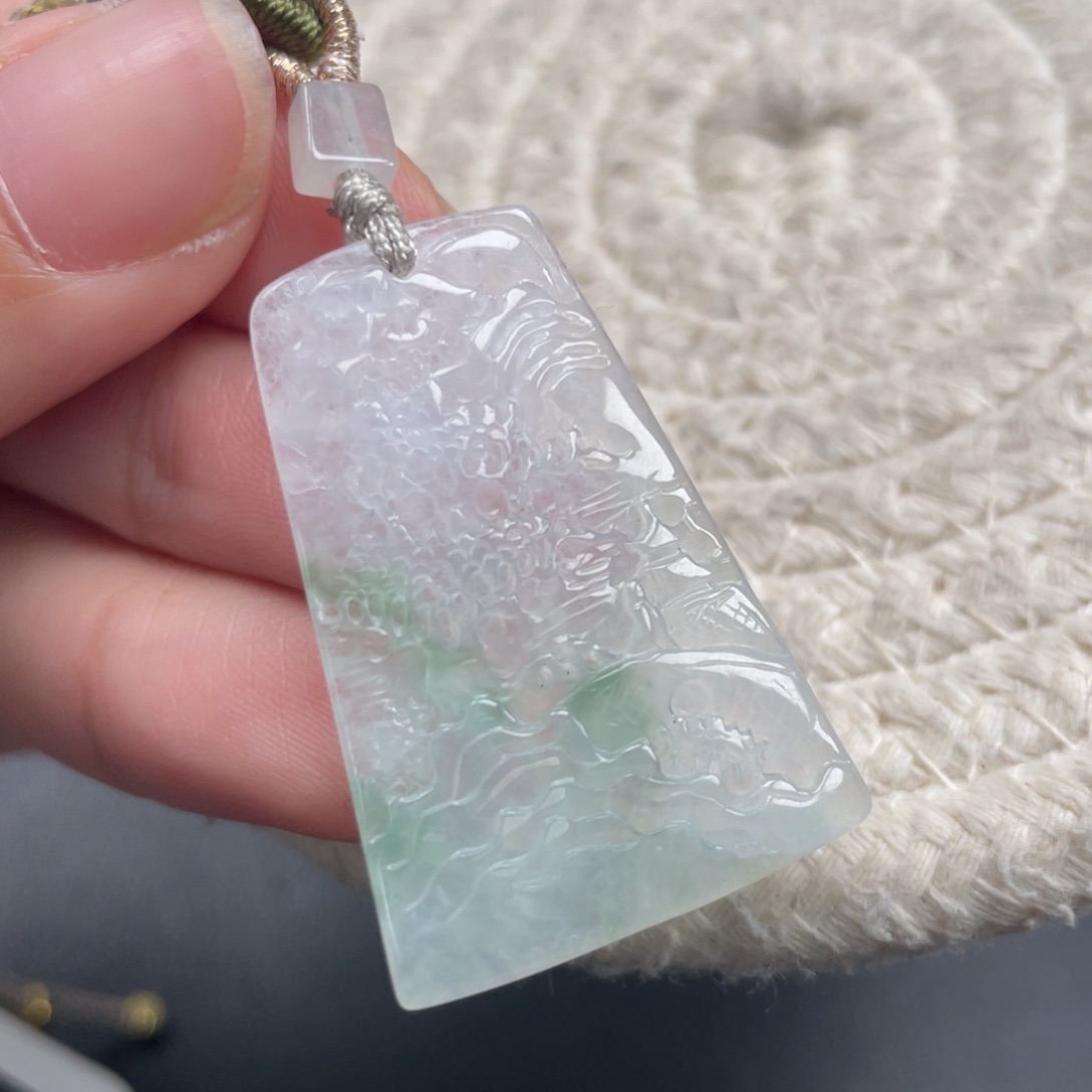 翡翠未镶嵌颈饰天然A货缅甸翡翠