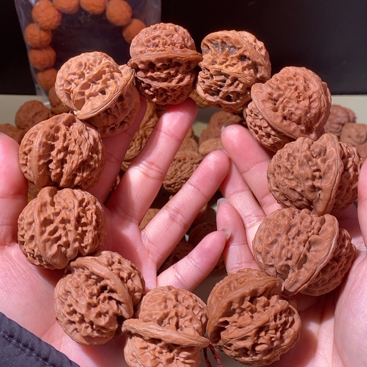 手串文玩核桃……12