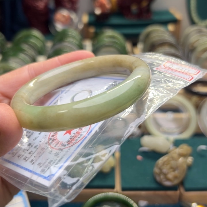 和田玉手镯未镶嵌多**龙58圈围Q0312