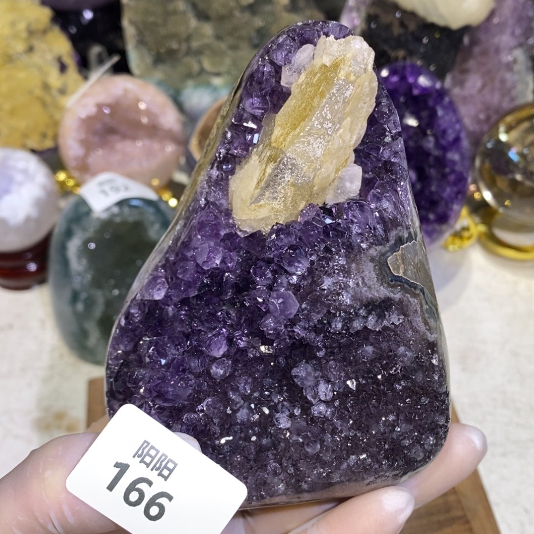 大型摆件（非配饰）紫晶未镶嵌