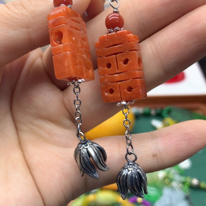 颈饰未镶嵌翡翠吊坠