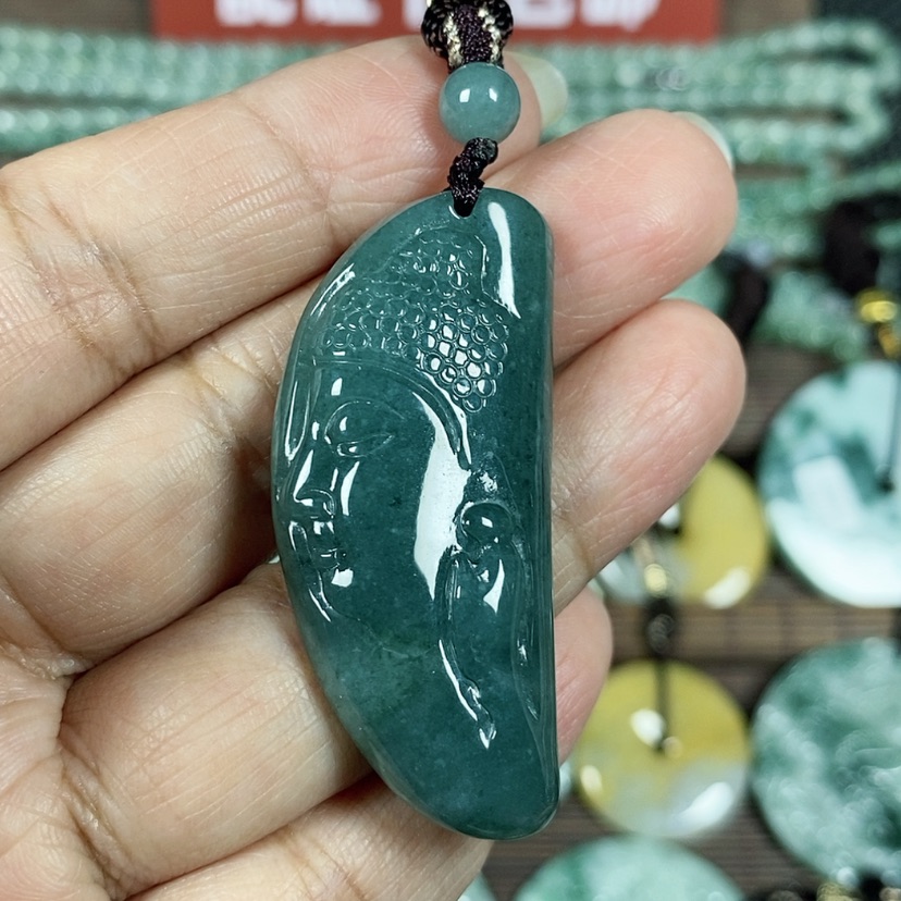 【闪购商品】翡翠颈饰未镶嵌玉吊坠翡翠玉佛头牌