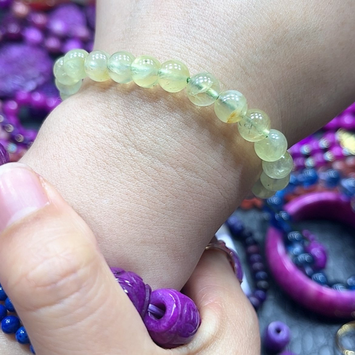 【闪购商品】琉璃配饰舒具石老油料28冰透嫩绿卡7+