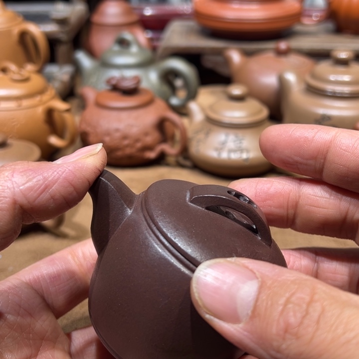 紫砂茶壶蓄****亮宜兴紫砂