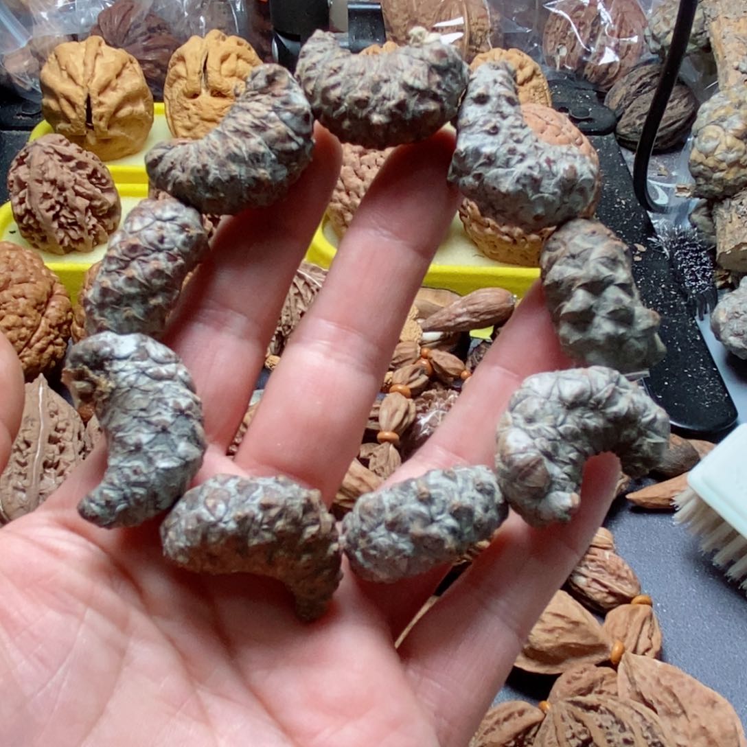 文玩核桃吊坠核桃77