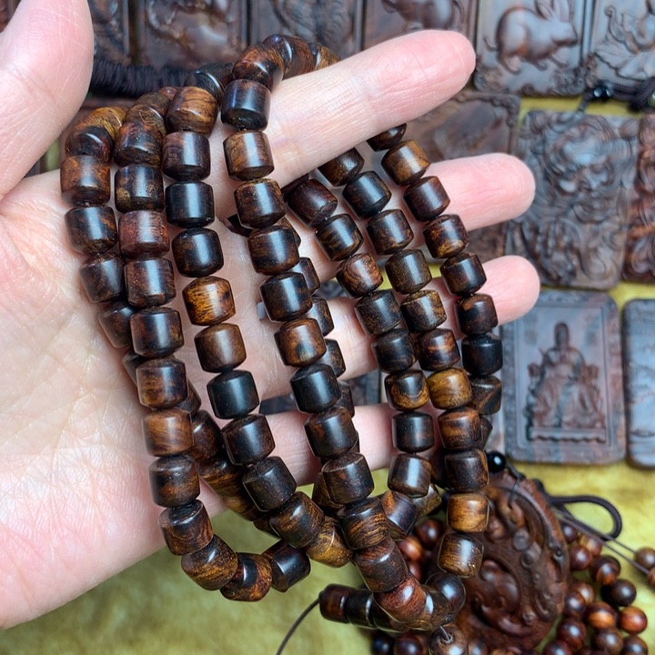 黄花梨/降香黄檀吊坠玛**巴黄花梨黄花梨