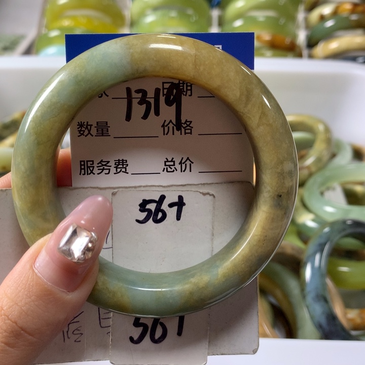 蛇纹石玉手镯未镶嵌1319