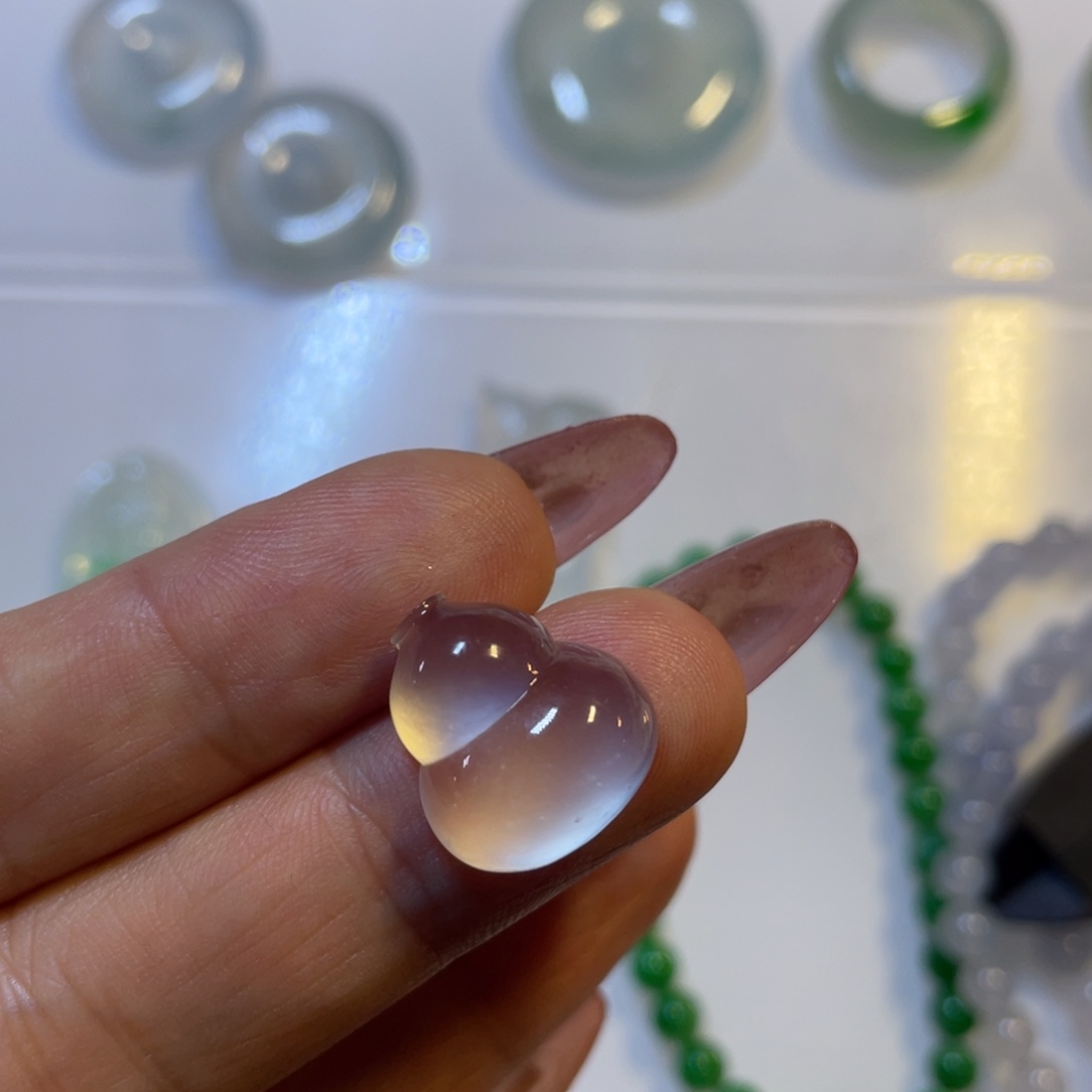 颈饰未镶嵌翡翠葫芦