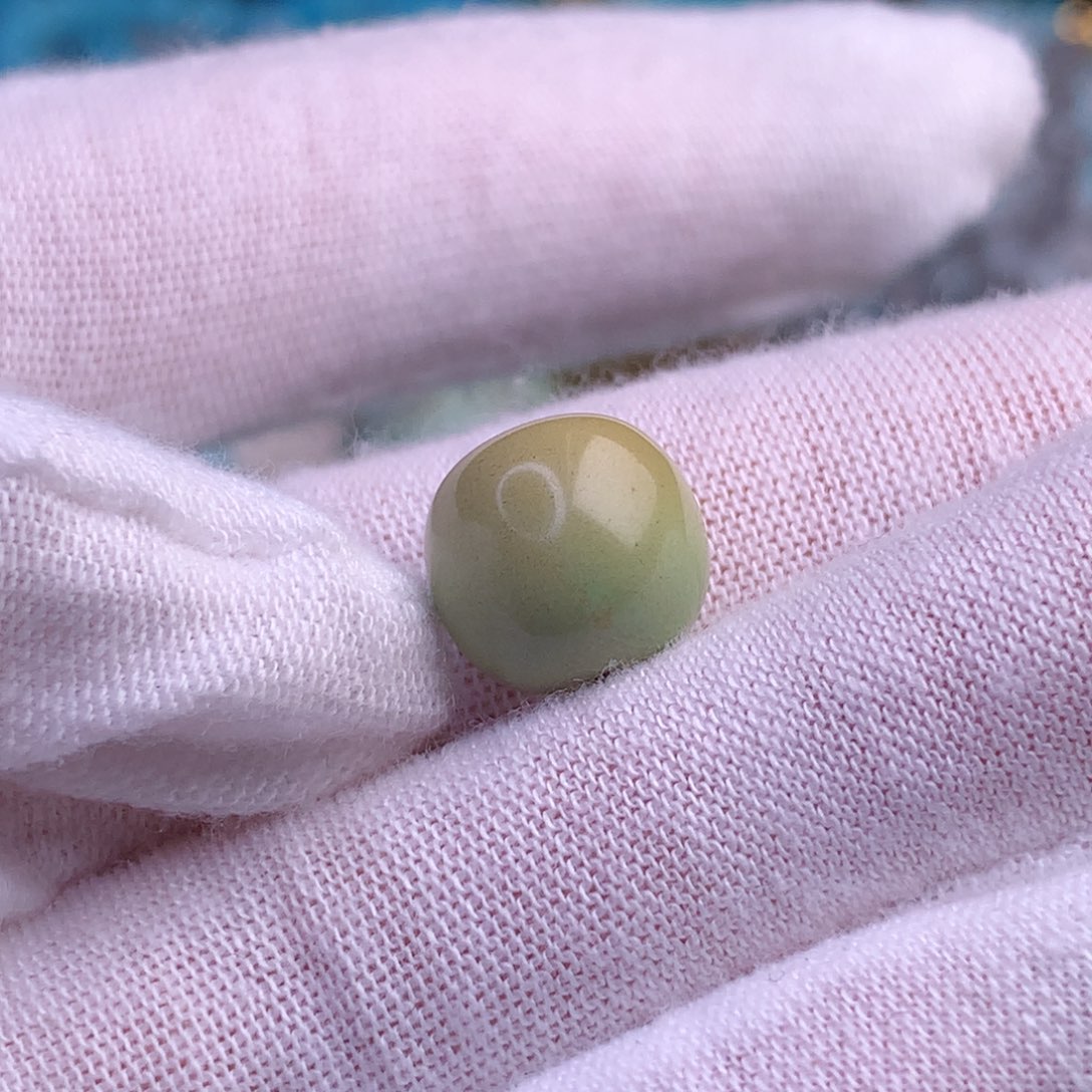 绿松石珠宝奇石未镶嵌把***遍