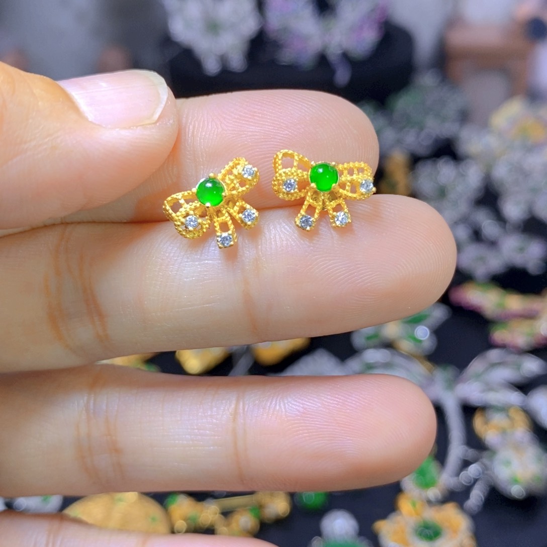 翡翠银S925镶嵌耳饰天然翡翠