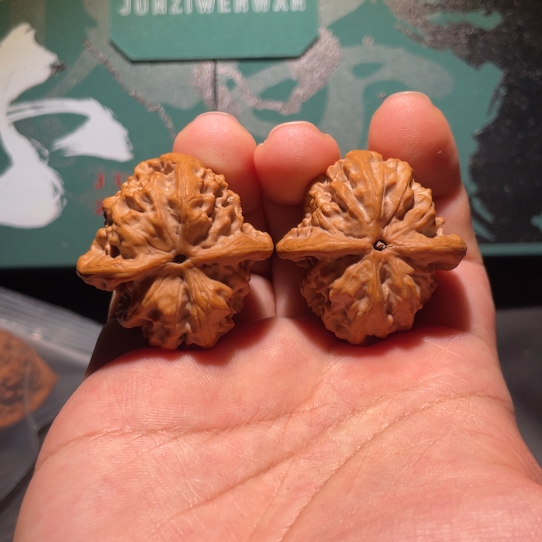 滚***.吊坠文玩核桃39野狼2581202