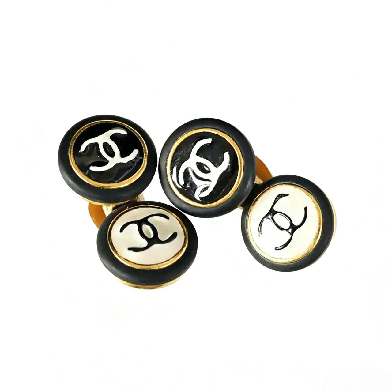 Chanel 黑白豆豆耳夹