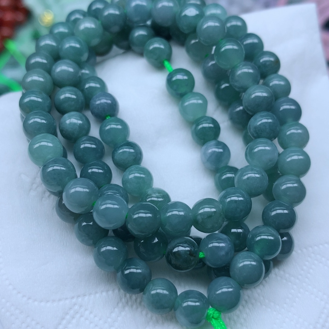 翡翠未镶嵌颈饰珠子