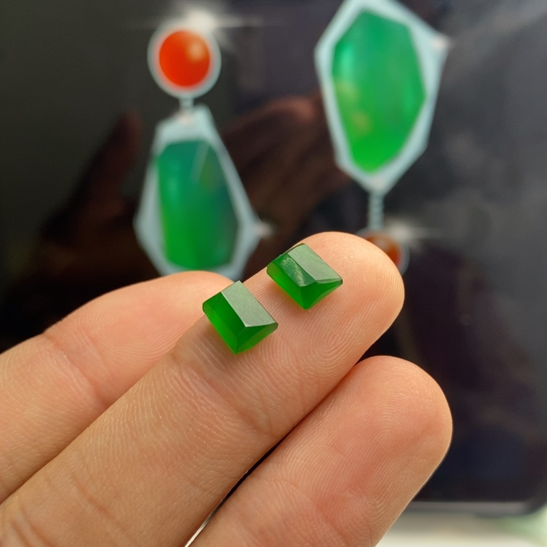 定制翡翠未镶嵌耳钉设计