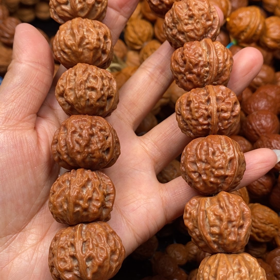 桃核手串麒麟墩子