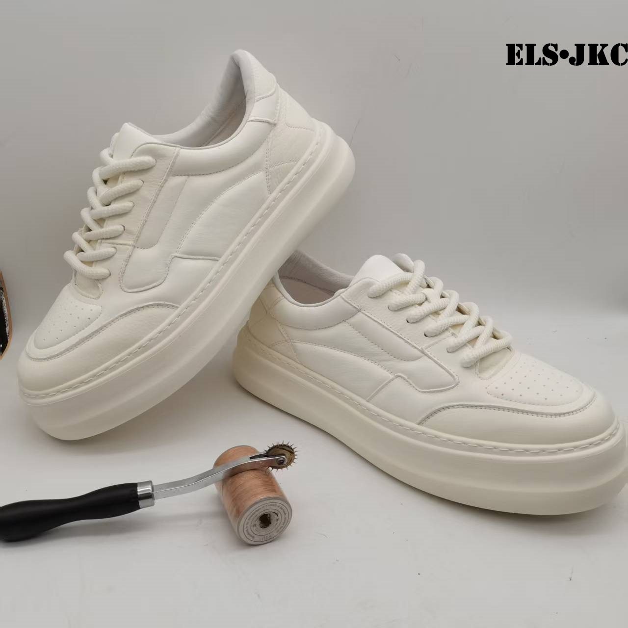 ELS•JKC品牌，俄罗斯设计师设计，俄款曼特顿经典舒适型男款