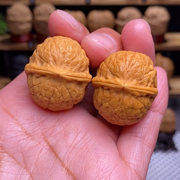 文玩核桃吊坠金丹11