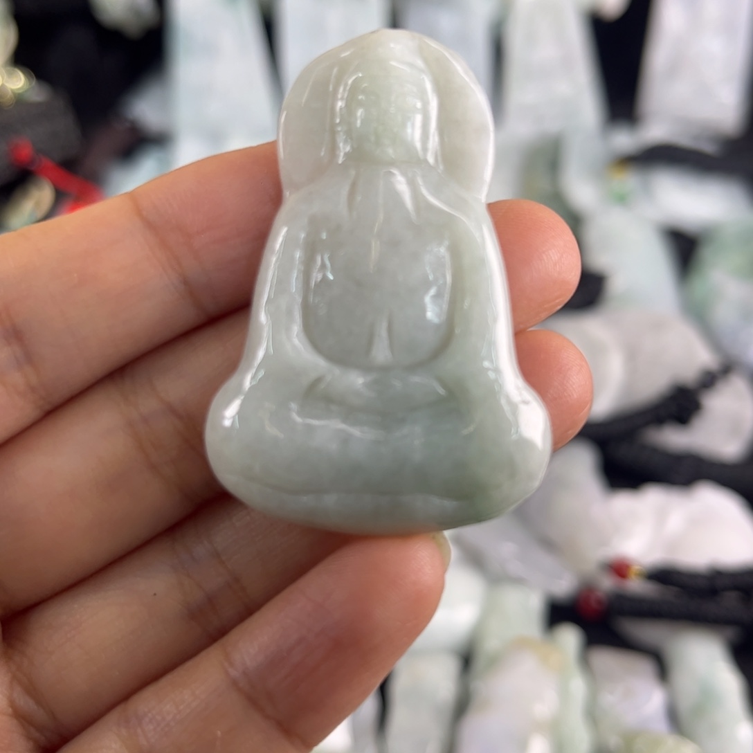 翡翠未镶嵌吊坠(不含链)瑕疵