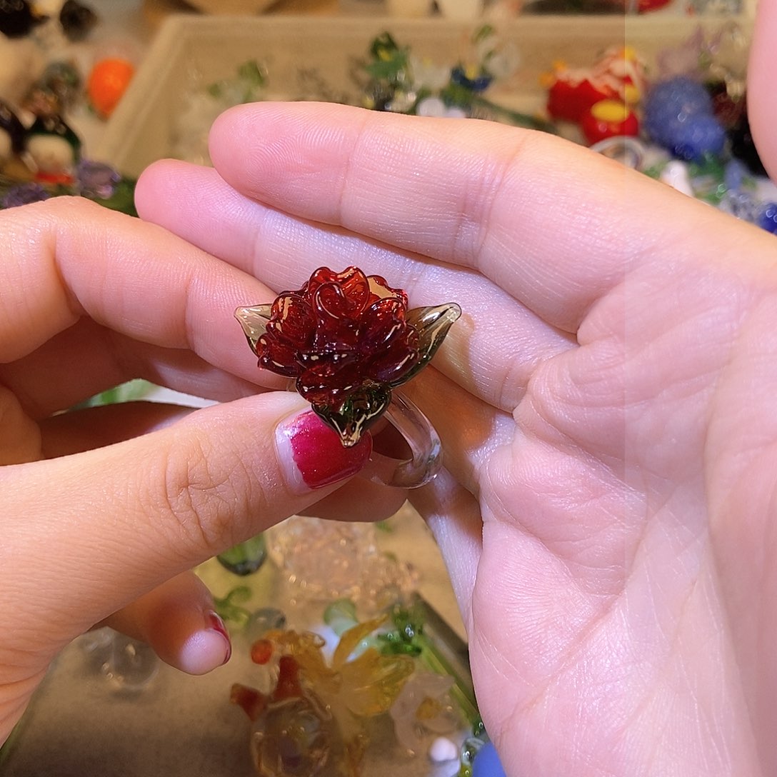 琉璃手工艺品红色