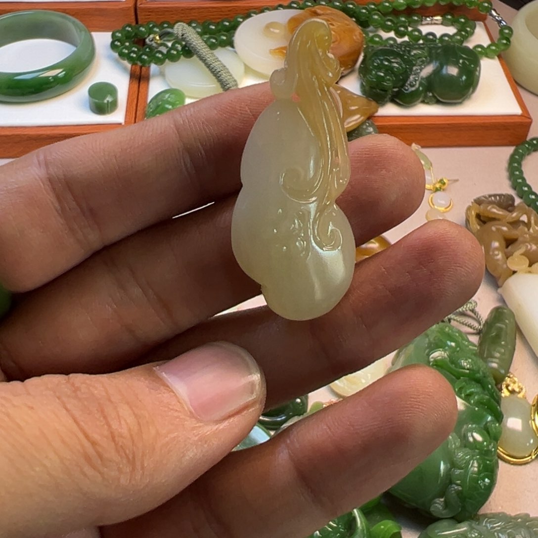【闪购商品】和田玉挂件未镶嵌二*