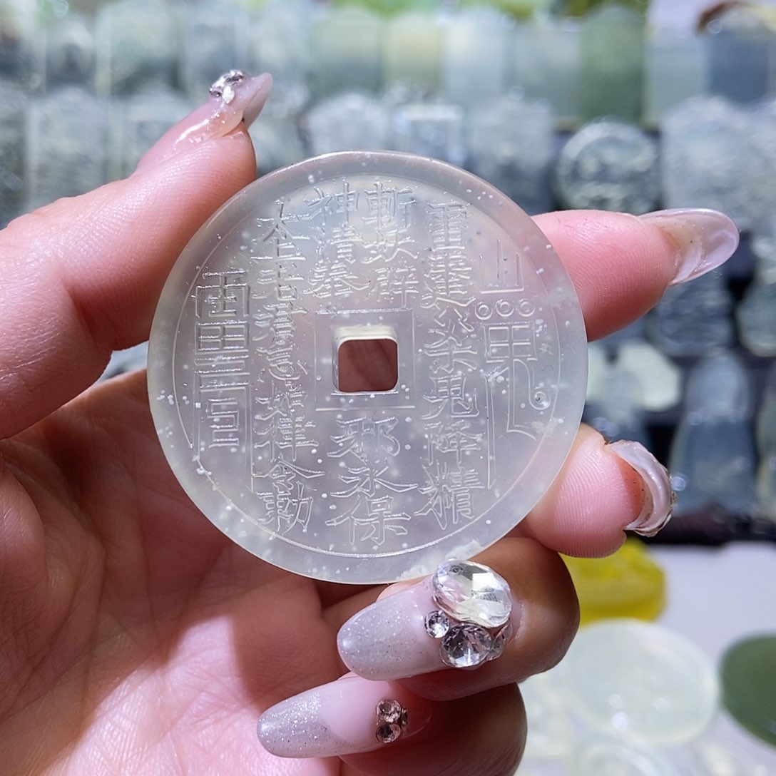 岫玉吊坠未镶嵌吊坠