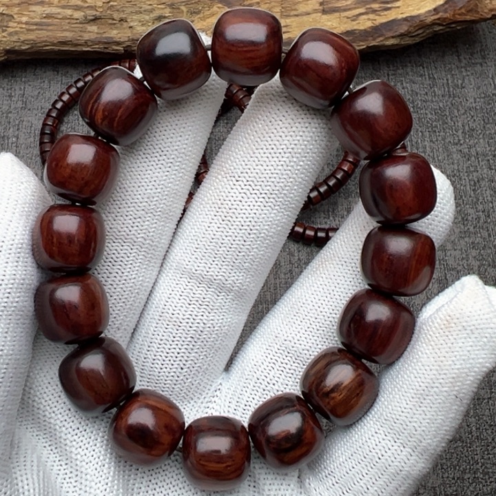 木海南红降1314满芝麻点顺纹满结香结油