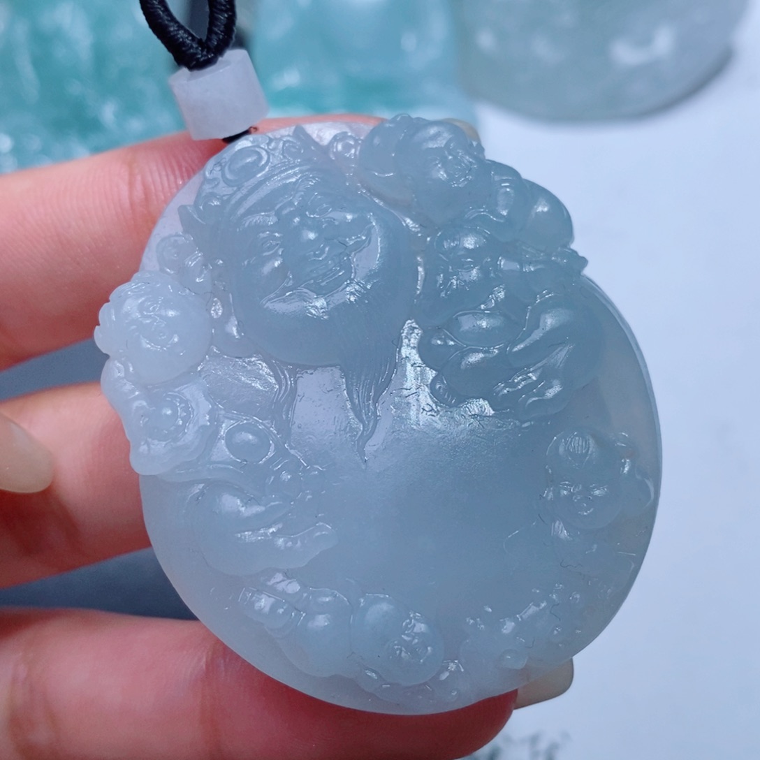 定制翡翠吊坠未镶嵌