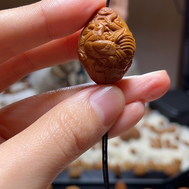 橄榄核吊坠橄榄 鸡