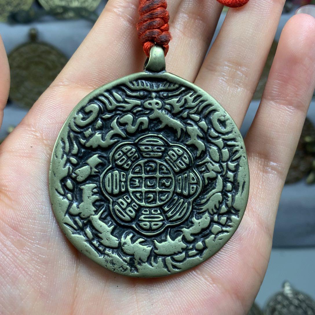 香榧木小*熊藏传九宫八卦牌