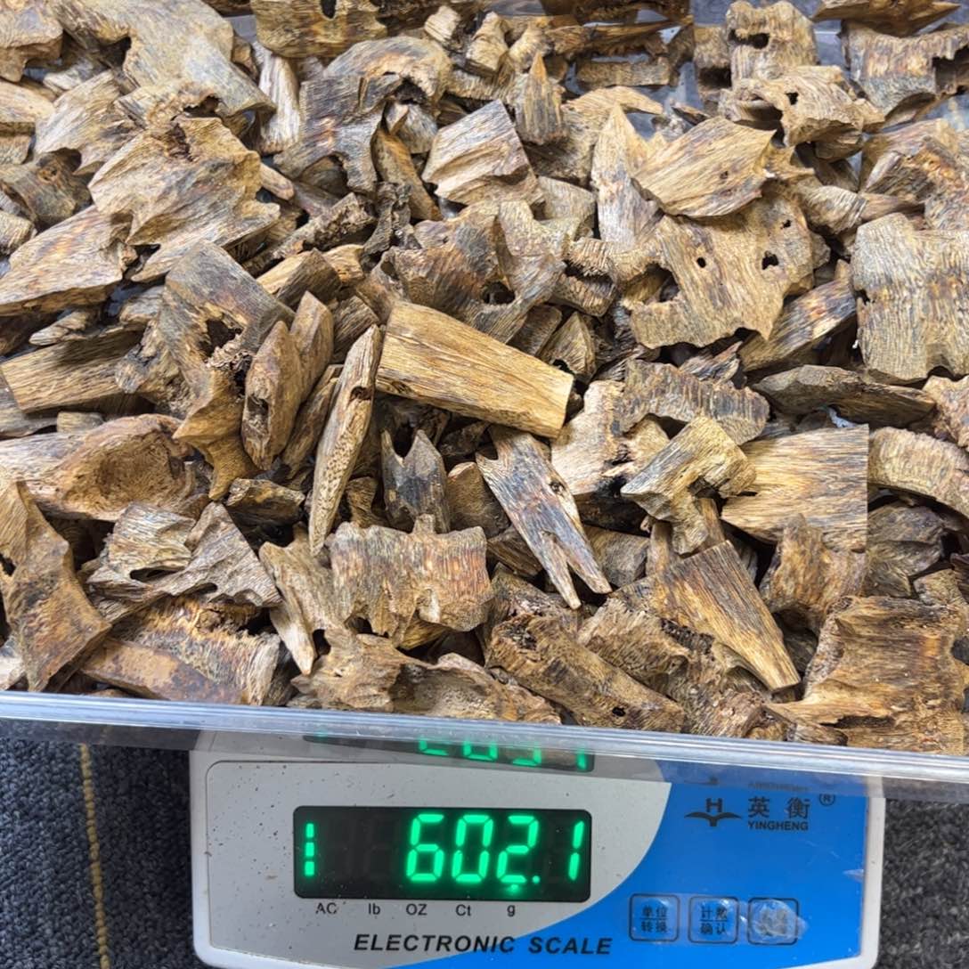 沉香沉香木制品海南奇楠陆河沉香原材料602克