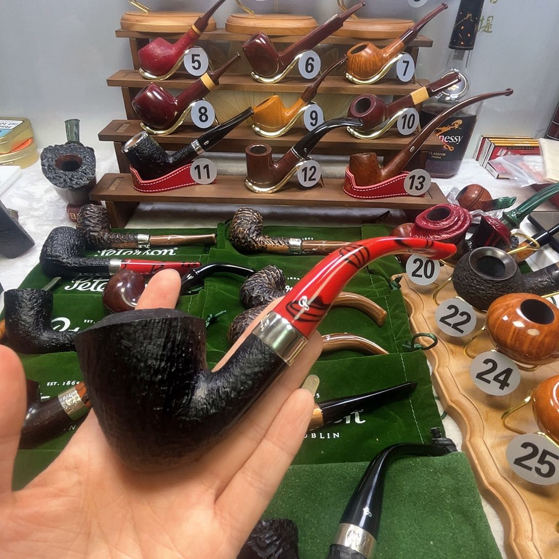 一***筲意大利石楠木彼得森牛头