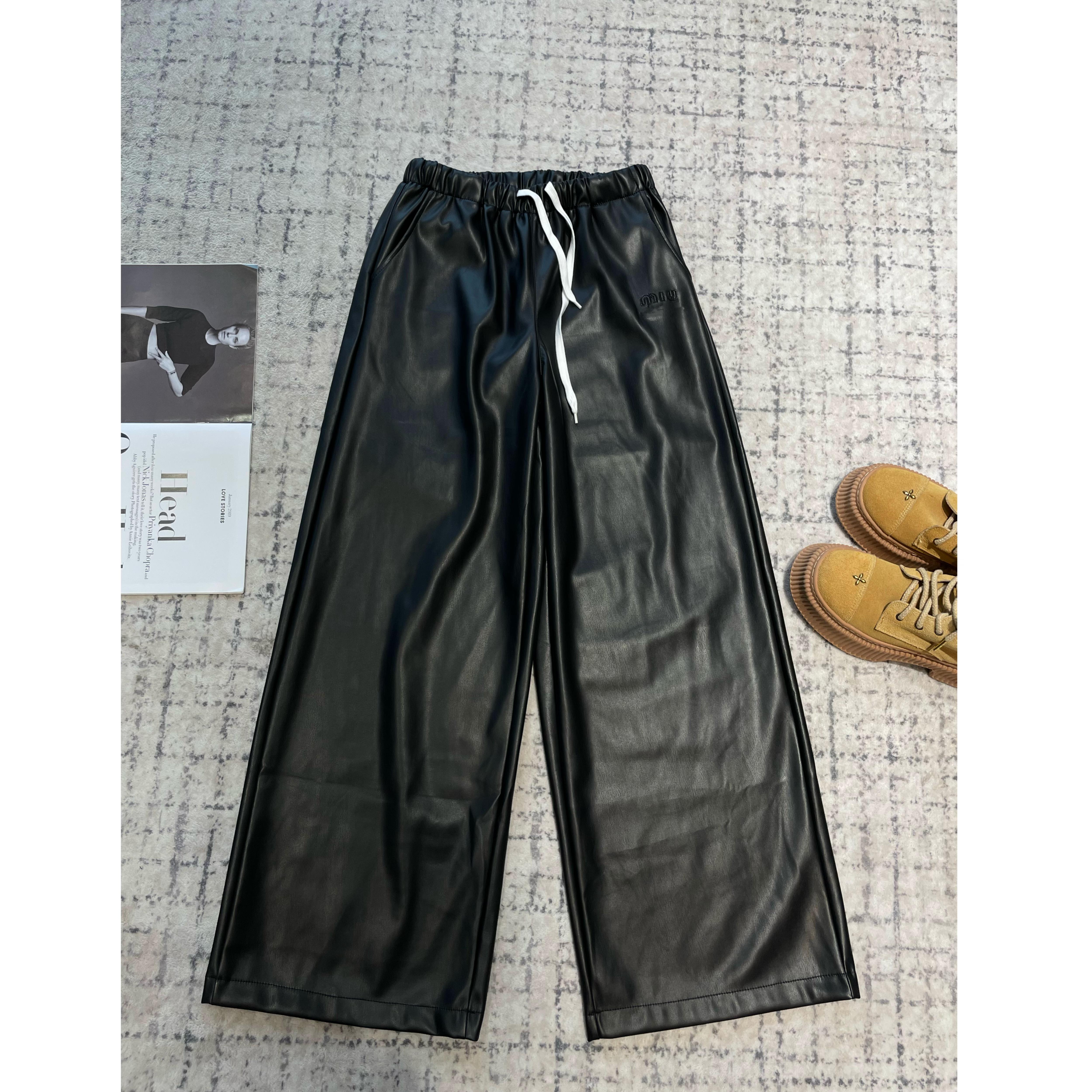 《An ni》秋冬新品时尚宽松松紧腰加厚直筒皮裤Ani-C987