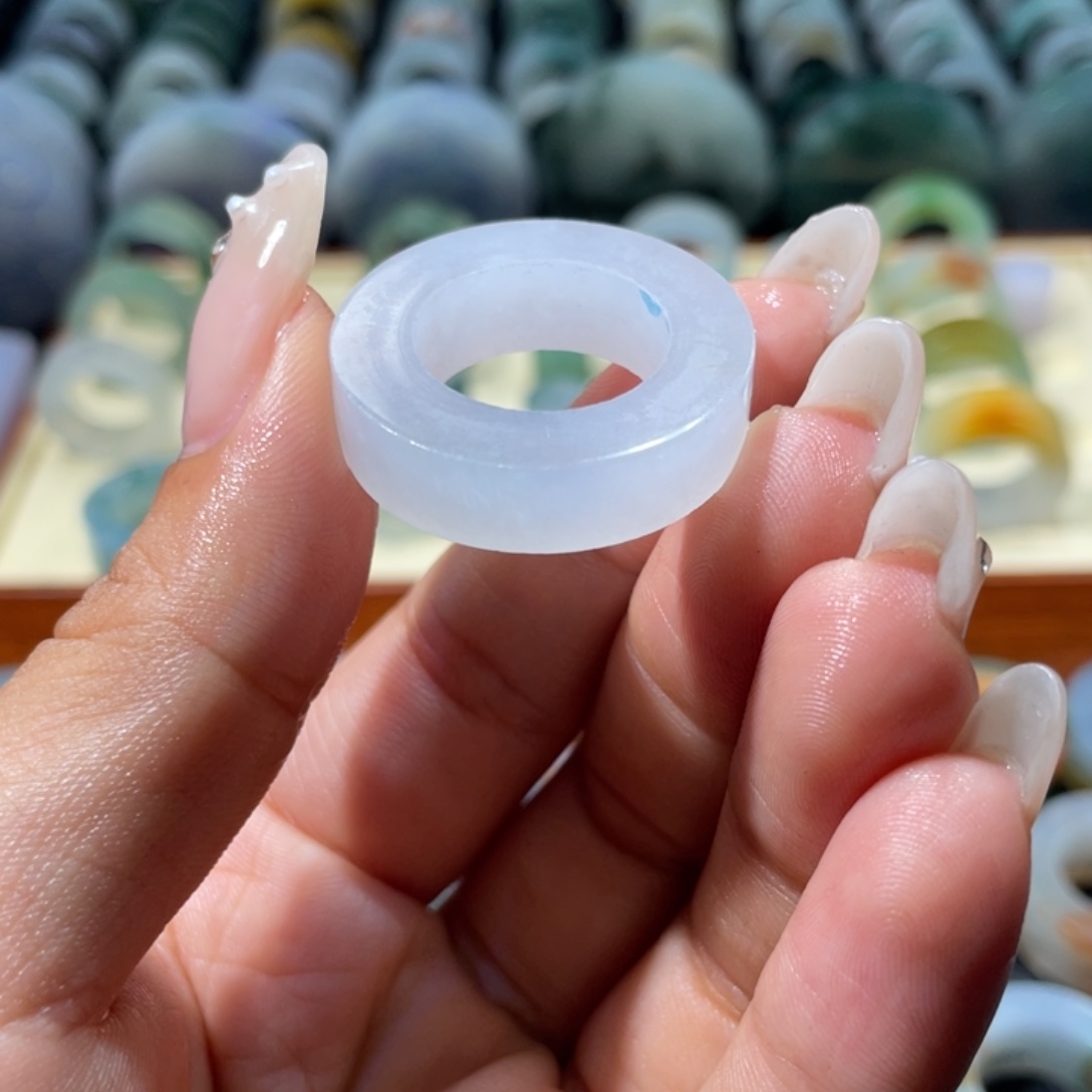 ，***总定制翡翠未镶嵌天然翡翠