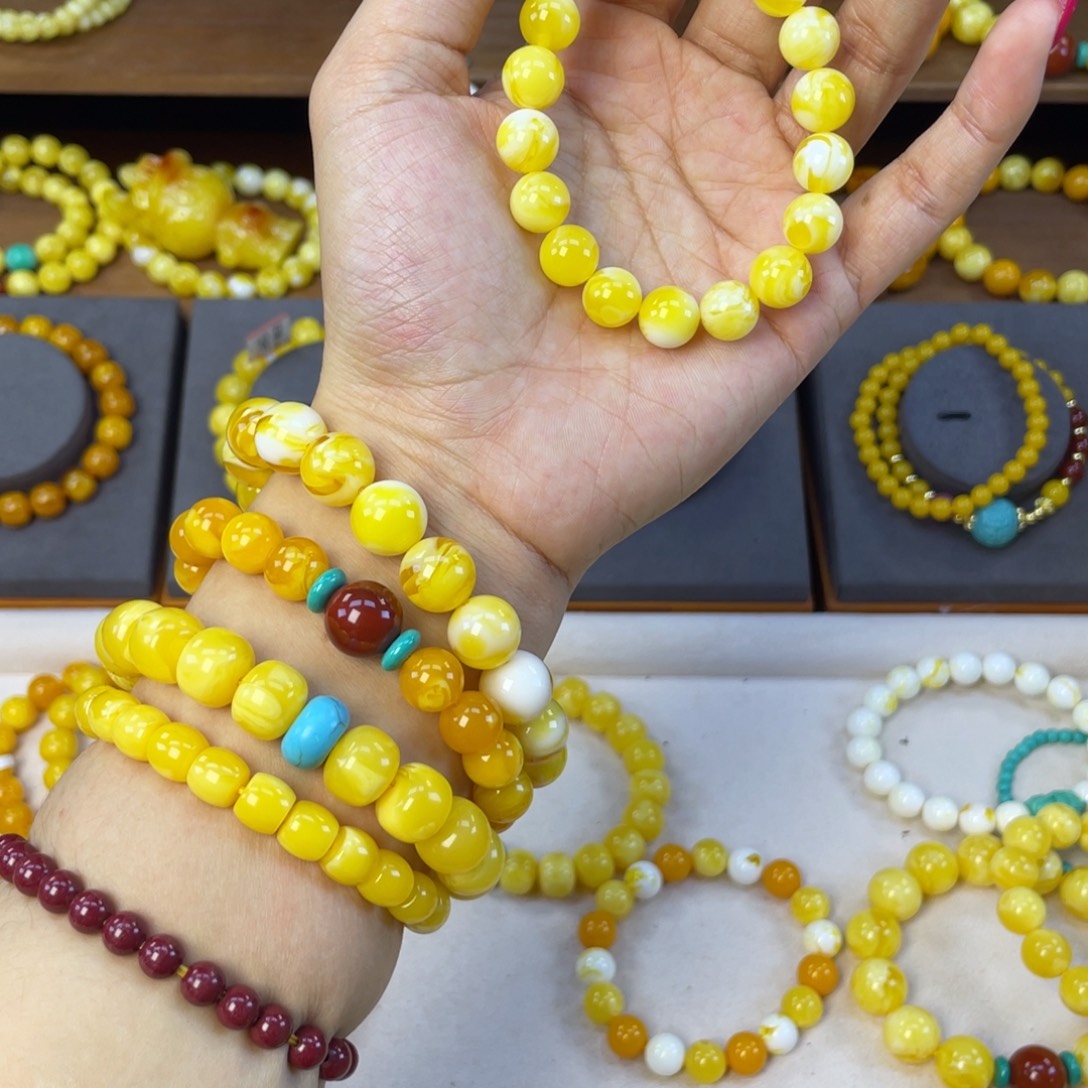 囯***国卡10金瓷白。     