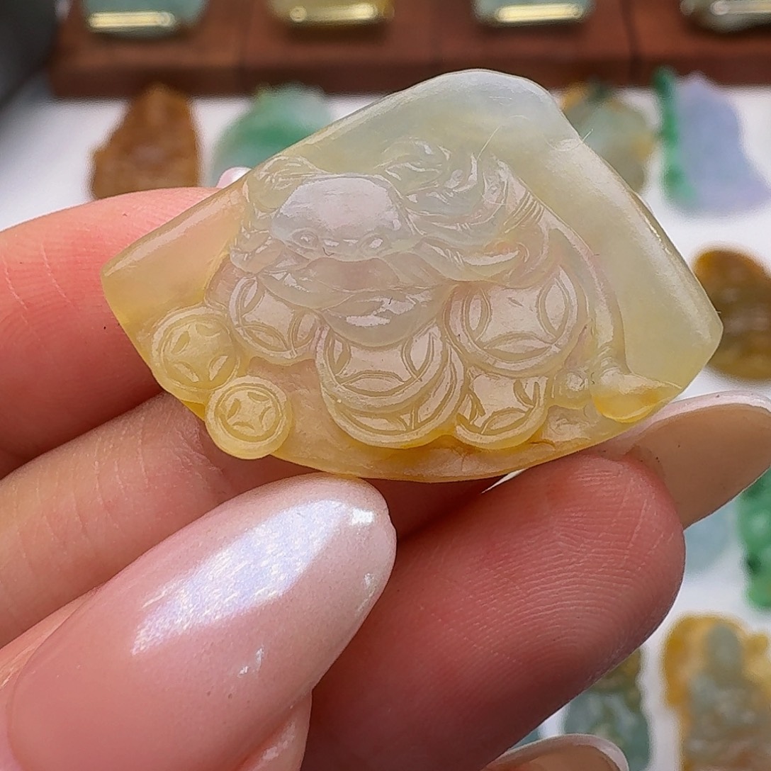 未镶嵌定制翡翠毛货